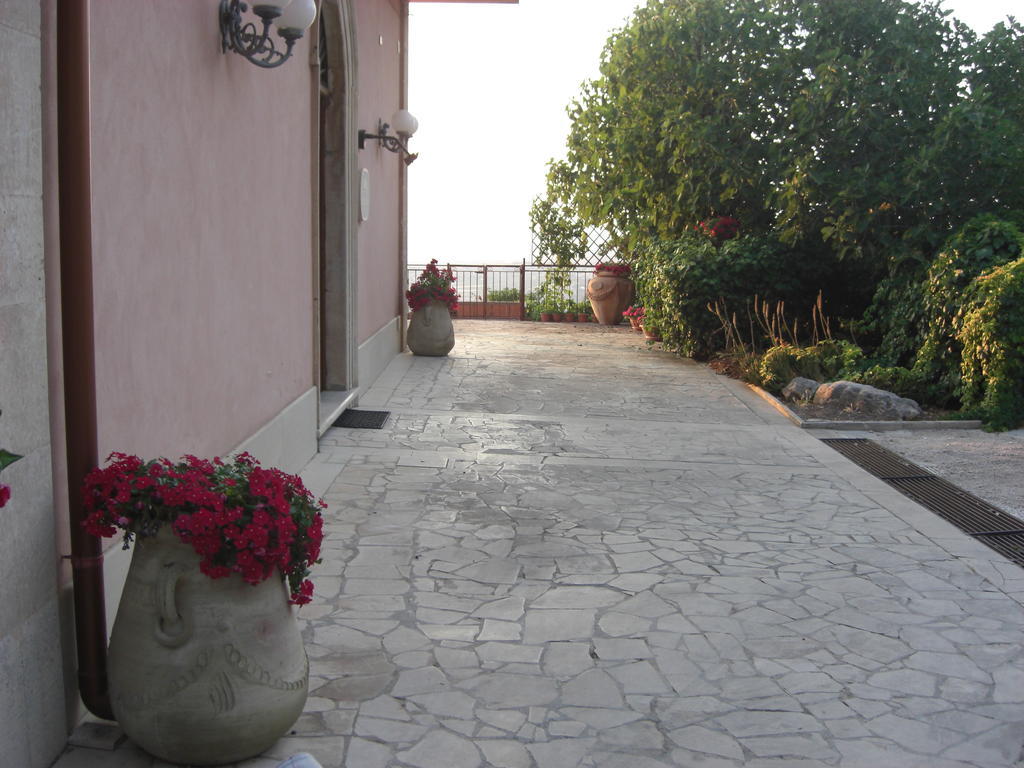קיארמונטה גולפי Albergo Villa Nobile מראה חיצוני תמונה