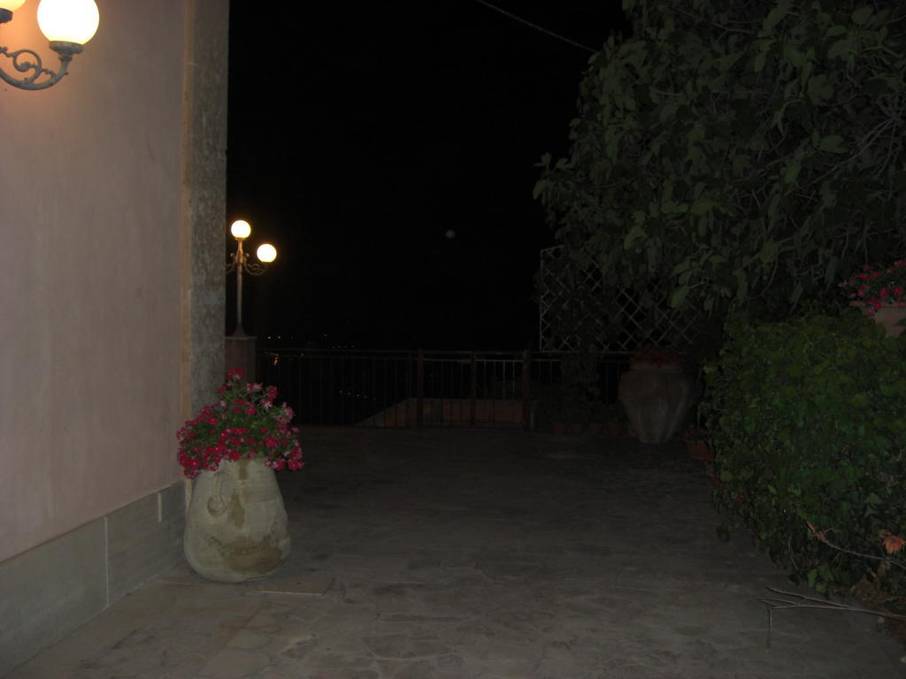 קיארמונטה גולפי Albergo Villa Nobile מראה חיצוני תמונה