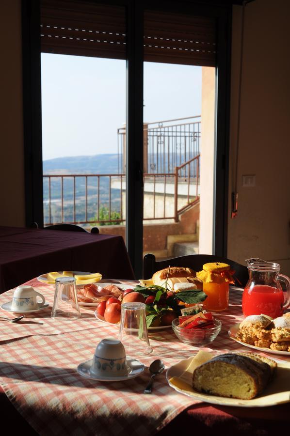 קיארמונטה גולפי Albergo Villa Nobile מראה חיצוני תמונה